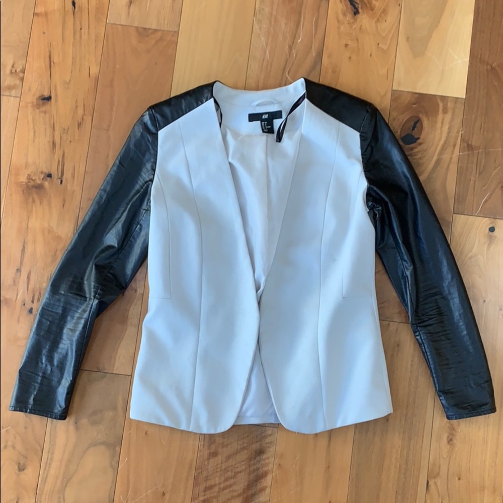 H&M jacket size 6.
